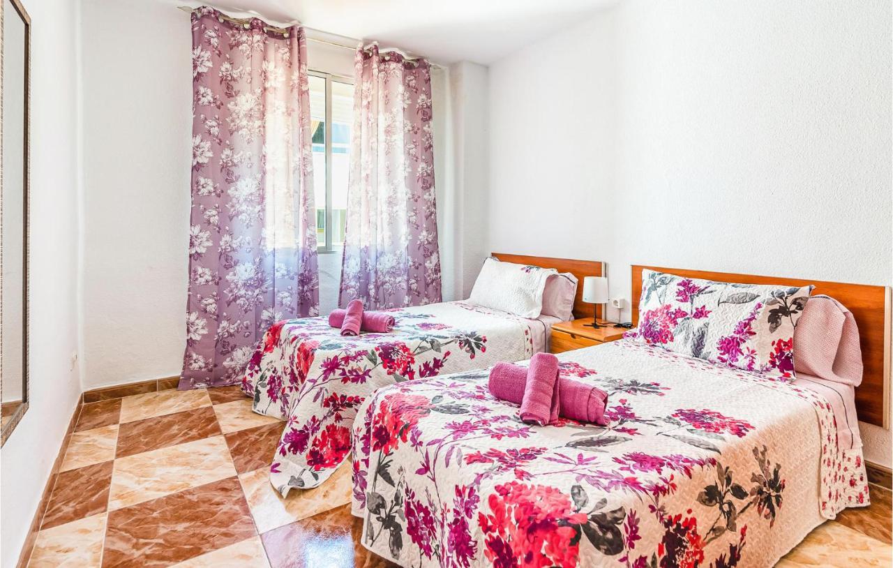 Beautiful Apartment In Cordoba With Kitchenette Εξωτερικό φωτογραφία