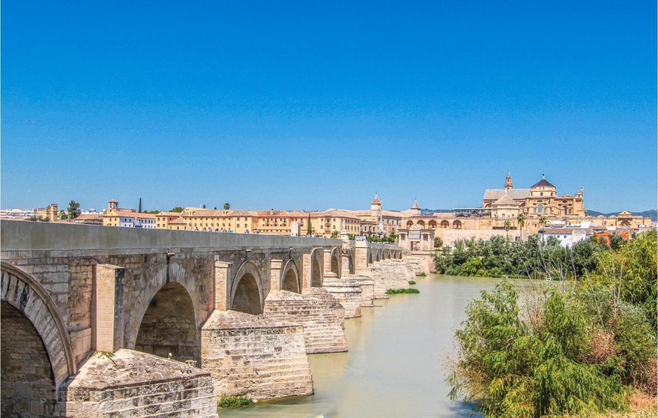 Beautiful Apartment In Cordoba With Kitchenette Εξωτερικό φωτογραφία