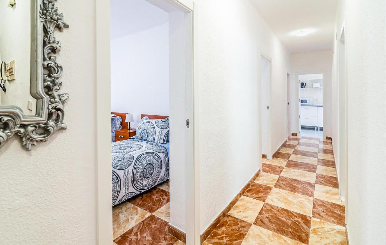 Beautiful Apartment In Cordoba With Kitchenette Εξωτερικό φωτογραφία
