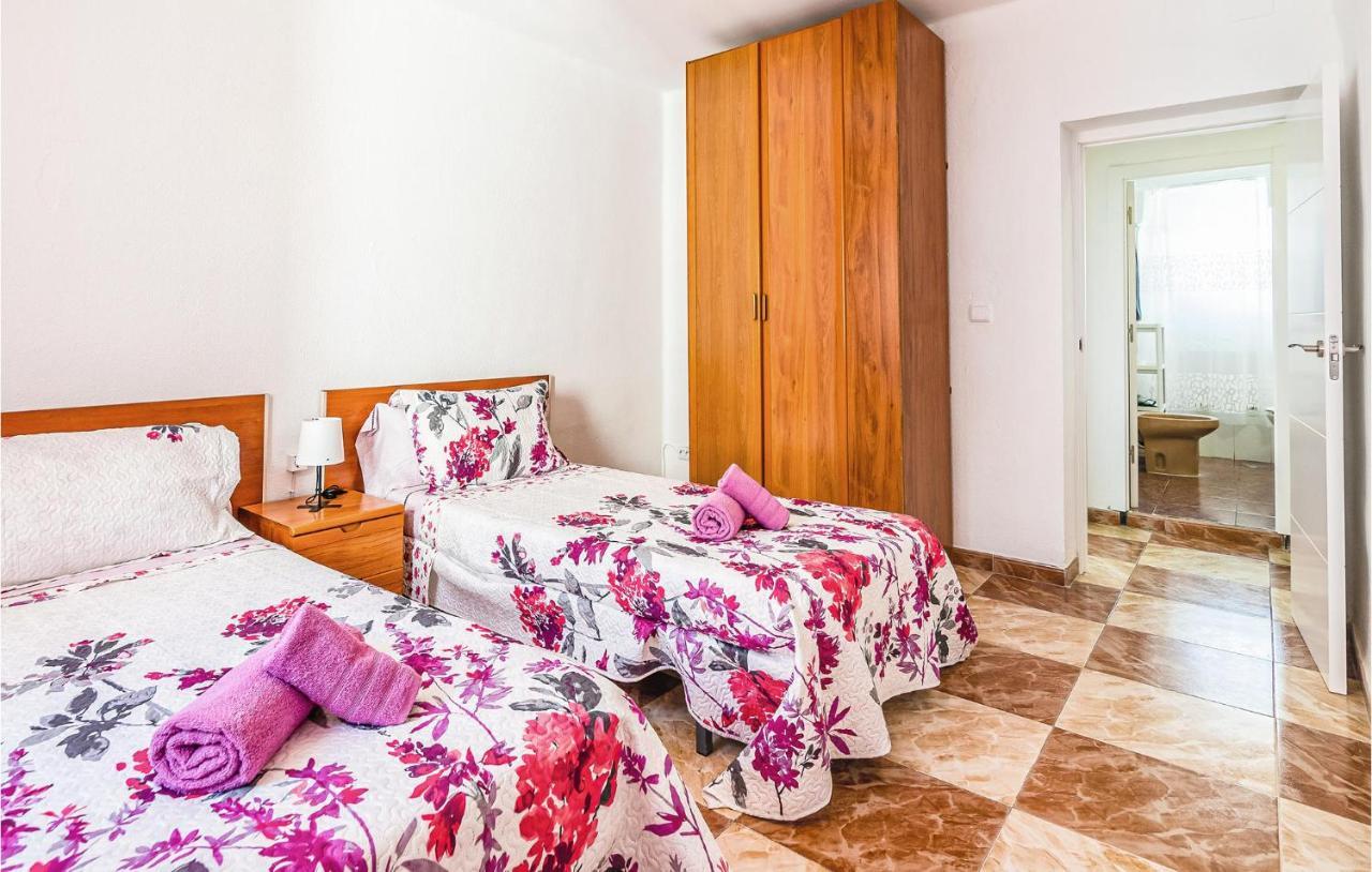Beautiful Apartment In Cordoba With Kitchenette Εξωτερικό φωτογραφία